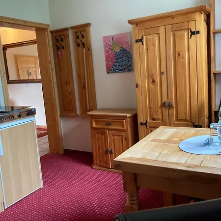 Hus Un Koeken - Kadettenzimmer * Börgerende-Rethwisch